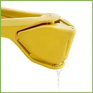 Easy-to-Use Lemon Squeezer with Built-In Strainer – Max Juice Output"